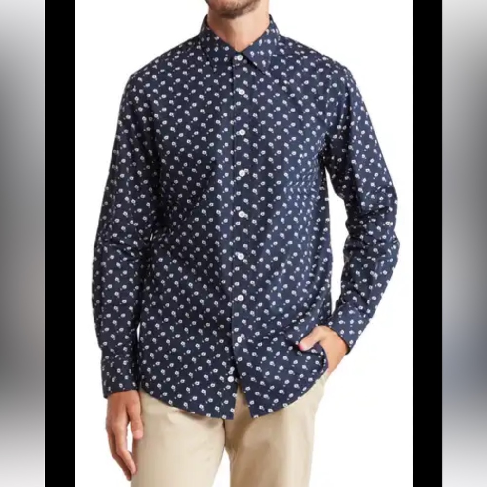NWT 
Hudsons Beach Button-Up Shirt
Rodd & Gunn size s